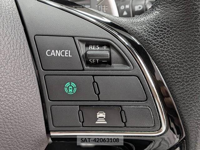 Mitsubishi ECLIPSE CROSS 2022-06 8795840-4