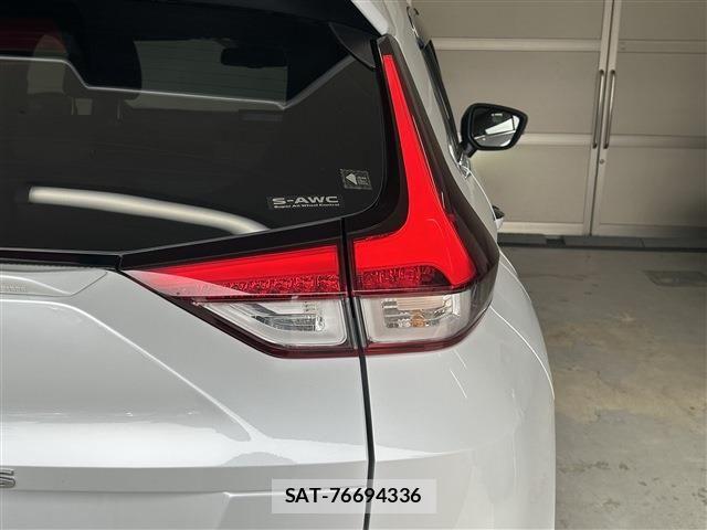 Mitsubishi ECLIPSE CROSS 2021-06 8795841-9