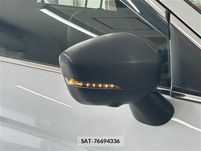 Mitsubishi ECLIPSE CROSS 2021-06 8795841-12