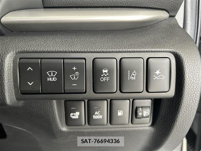 Mitsubishi ECLIPSE CROSS 2021-06 8795841-20