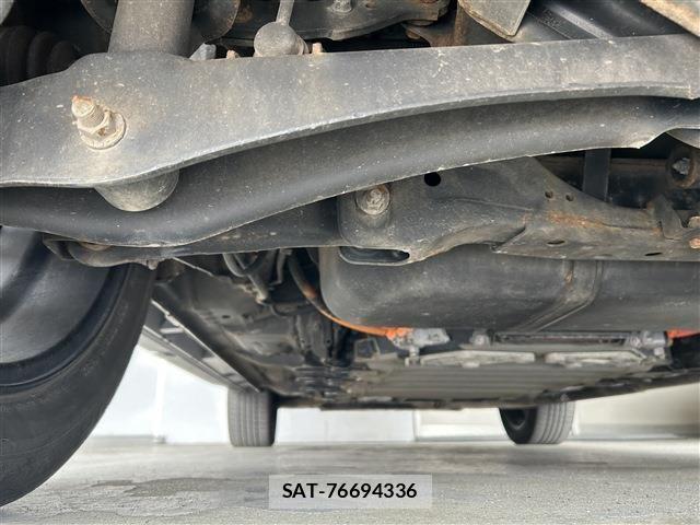 Mitsubishi ECLIPSE CROSS 2021-06 8795841-27