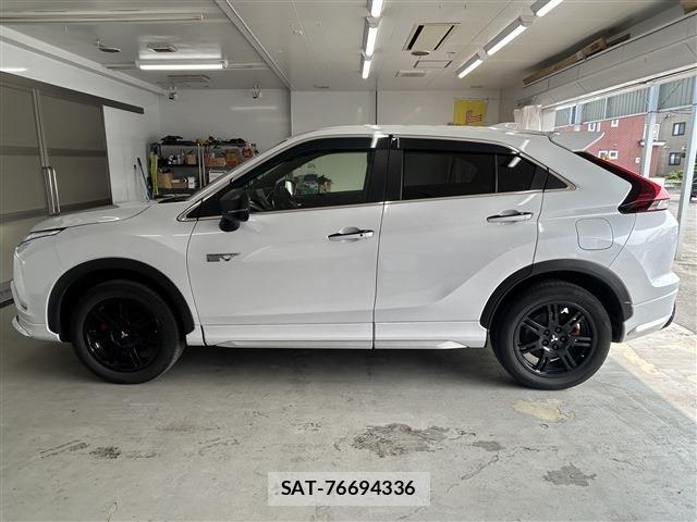 Mitsubishi ECLIPSE CROSS 2021-06 8795841-7
