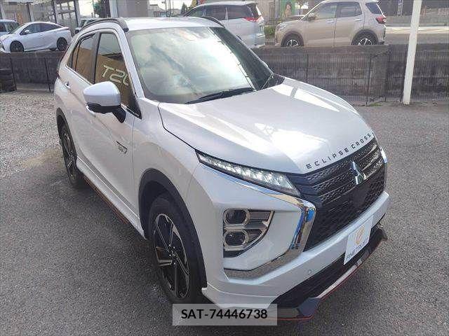 Mitsubishi ECLIPSE CROSS 2021-07 8828832-13