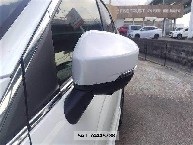 Mitsubishi ECLIPSE CROSS 2021-07 8828832-21
