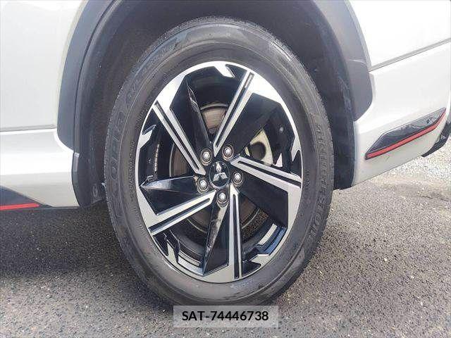 Mitsubishi ECLIPSE CROSS 2021-07 8828832-24