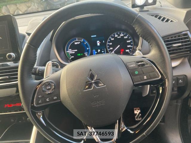 Mitsubishi ECLIPSE CROSS 2023-04 8828831-15