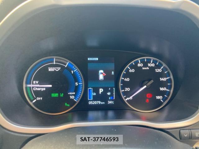 Mitsubishi ECLIPSE CROSS 2023-04 8828831-17
