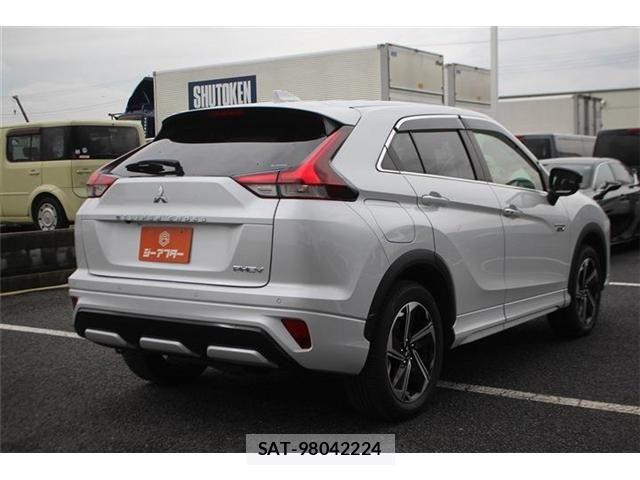 Mitsubishi ECLIPSE CROSS 2021-07 8848822-15