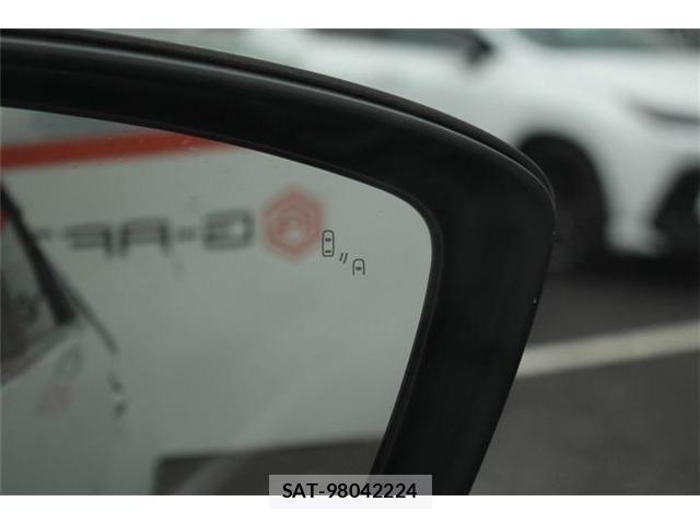Mitsubishi ECLIPSE CROSS 2021-07 8848822-6