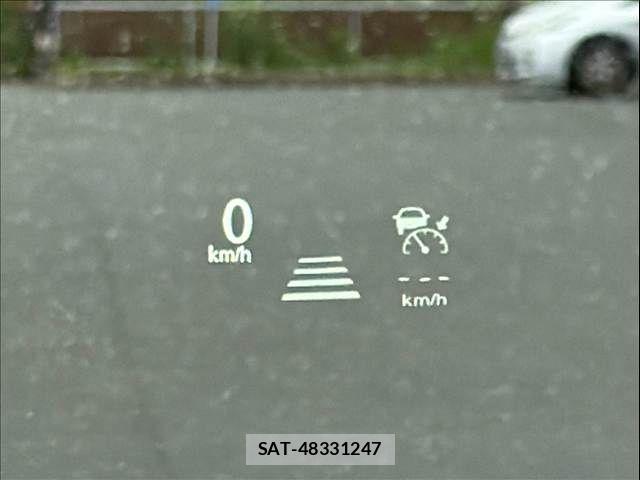 Mitsubishi ECLIPSE CROSS 2021-08 8870902-9