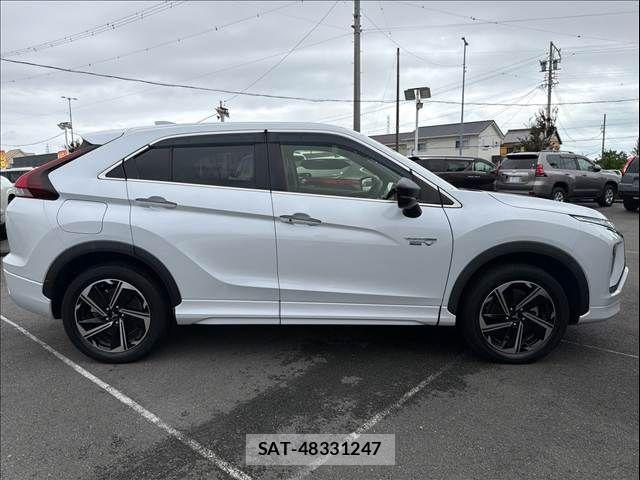 Mitsubishi ECLIPSE CROSS 2021-08 8870902-17