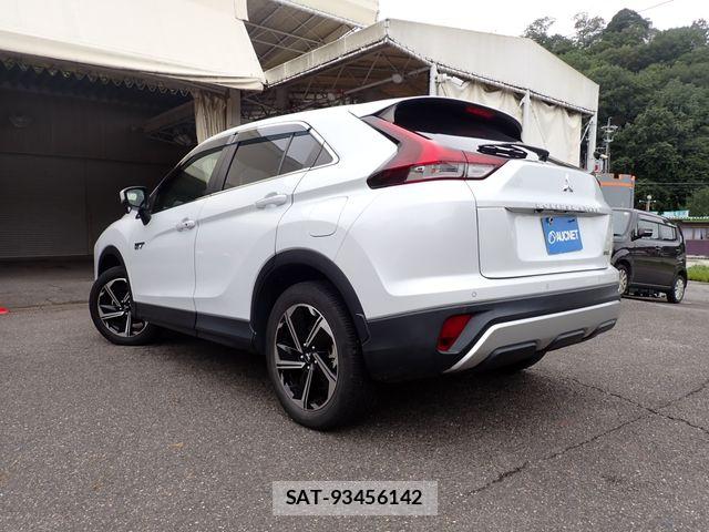 Mitsubishi ECLIPSE CROSS 2021-08 8870905-2