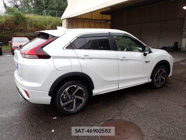 Mitsubishi ECLIPSE CROSS 2021-08 8870904-6