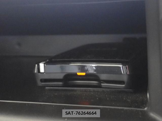 Mitsubishi ECLIPSE CROSS 2022-03 8870903-17