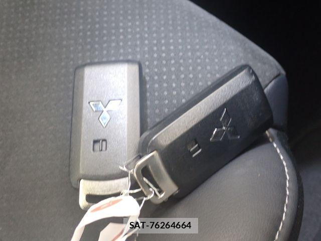 Mitsubishi ECLIPSE CROSS 2022-03 8870903-29