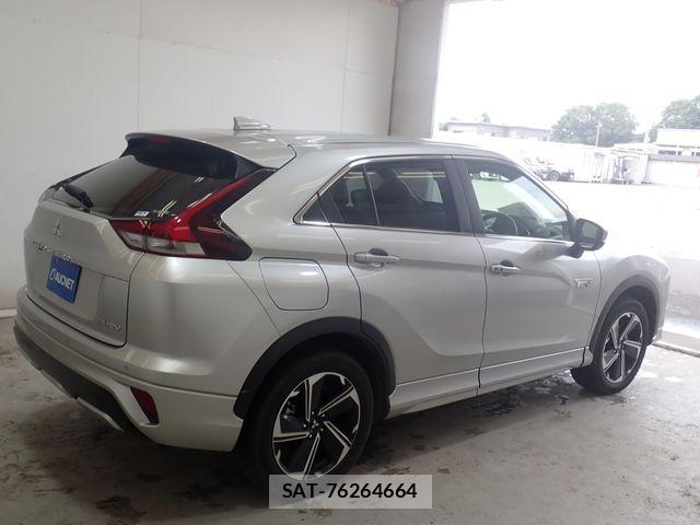 Mitsubishi ECLIPSE CROSS 2022-03 8870903-7