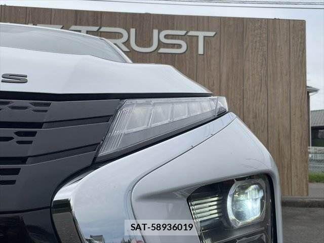 Mitsubishi ECLIPSE CROSS 2021-08 8879583-10