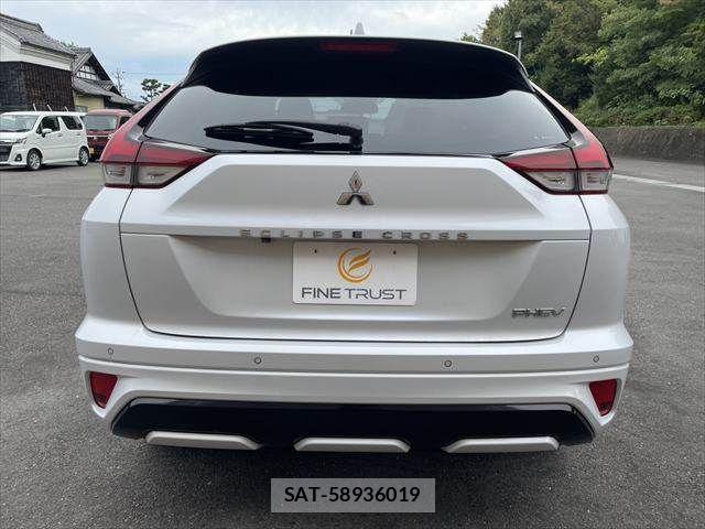 Mitsubishi ECLIPSE CROSS 2021-08 8879583-17