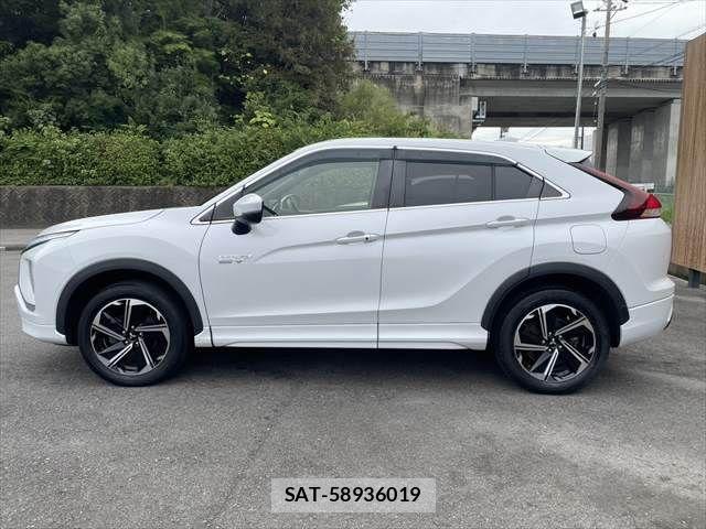 Mitsubishi ECLIPSE CROSS 2021-08 8879583-19
