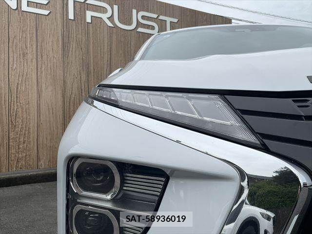 Mitsubishi ECLIPSE CROSS 2021-08 8879583-20