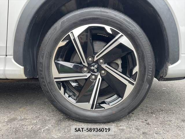 Mitsubishi ECLIPSE CROSS 2021-08 8879583-27