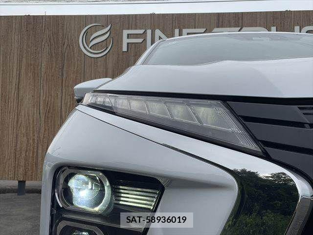 Mitsubishi ECLIPSE CROSS 2021-08 8879583-29
