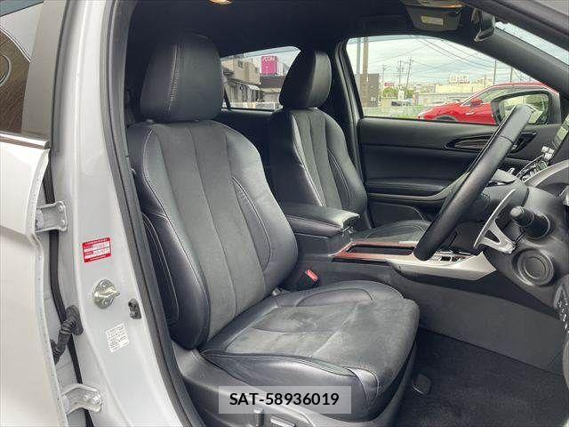 Mitsubishi ECLIPSE CROSS 2021-08 8879583-6