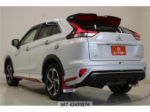Mitsubishi ECLIPSE CROSS 2022-09 8879582-9
