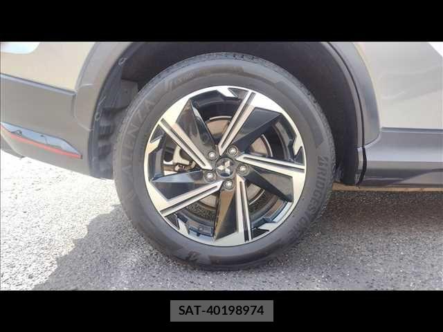 Mitsubishi ECLIPSE CROSS 2020-12 8879585-23