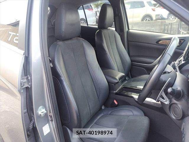 Mitsubishi ECLIPSE CROSS 2020-12 8879585-6