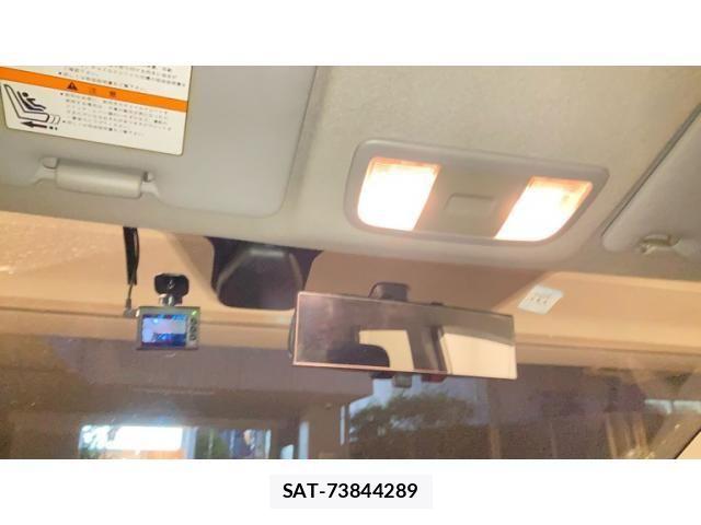 Honda EDIX 2006-04 7058363-15