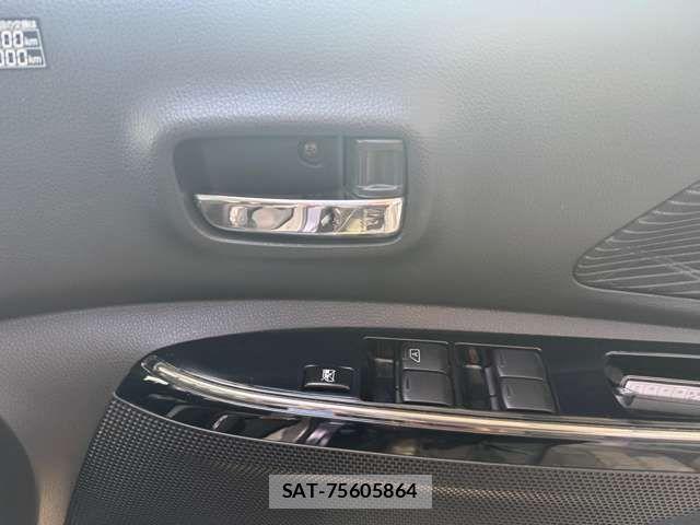 Mitsubishi EK CUSTOM 2017-07 1585319-17