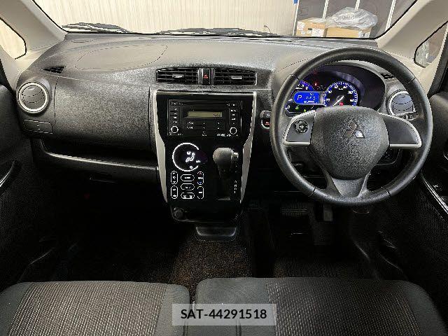 Mitsubishi EK CUSTOM 2017-03 4323298-1