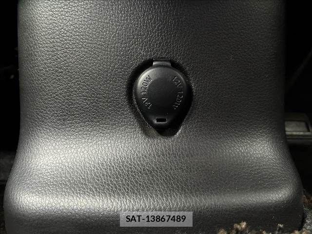 Mitsubishi EK CUSTOM 2013-09 5866996-18