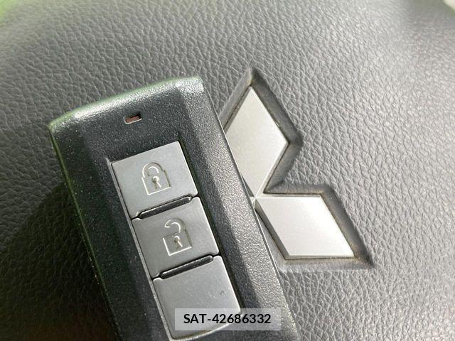 Mitsubishi EK CUSTOM 2013-12 6526012-4