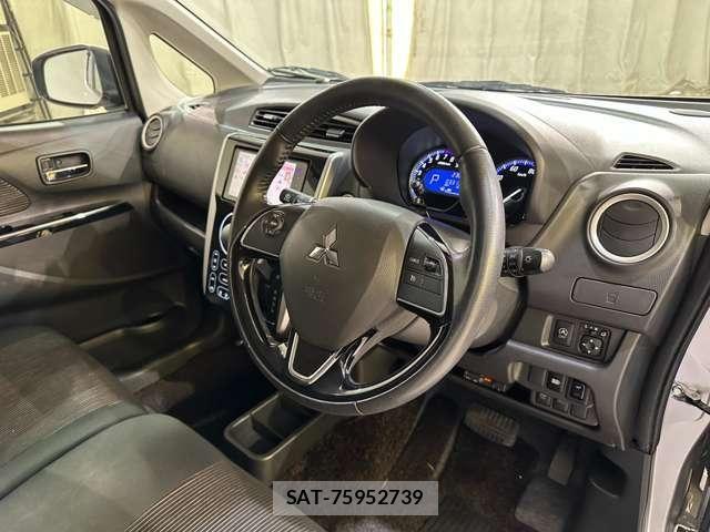 Mitsubishi EK CUSTOM 2018-05 6904568-8