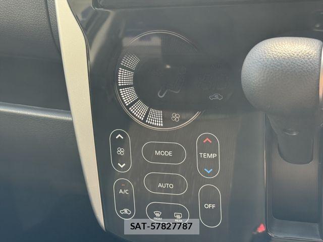 Mitsubishi EK CUSTOM 2013-06 7217832-13