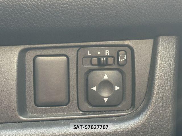 Mitsubishi EK CUSTOM 2013-06 7217832-20