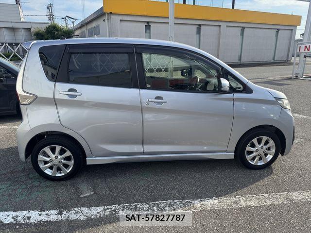 Mitsubishi EK CUSTOM 2013-06 7217832-3