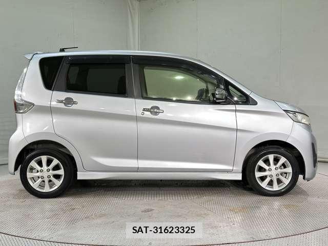 Mitsubishi EK CUSTOM 2013-09 7217840-3