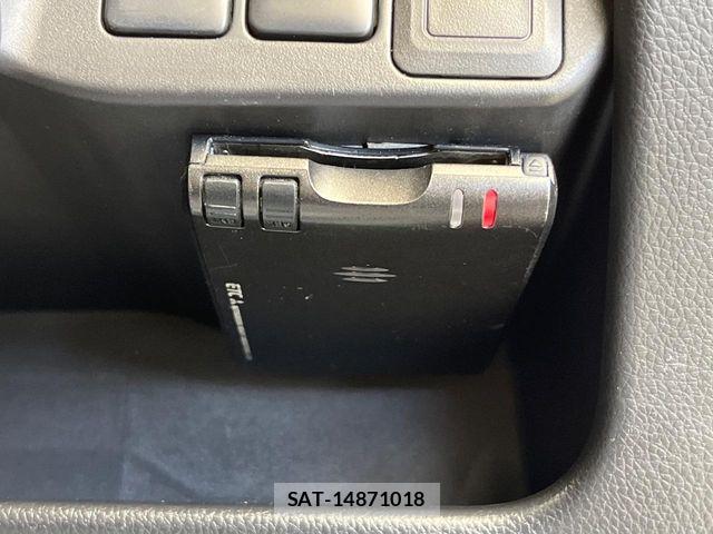 Mitsubishi EK CUSTOM 2013-07 7217836-4