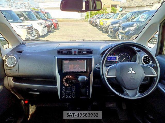 Mitsubishi EK CUSTOM 2013-10 7217837-9