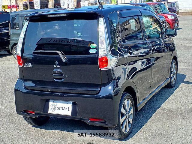 Mitsubishi EK CUSTOM 2013-10 7217837-6