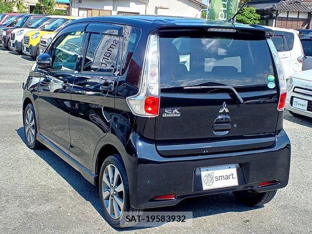 Mitsubishi EK CUSTOM 2013-10 7217837-8