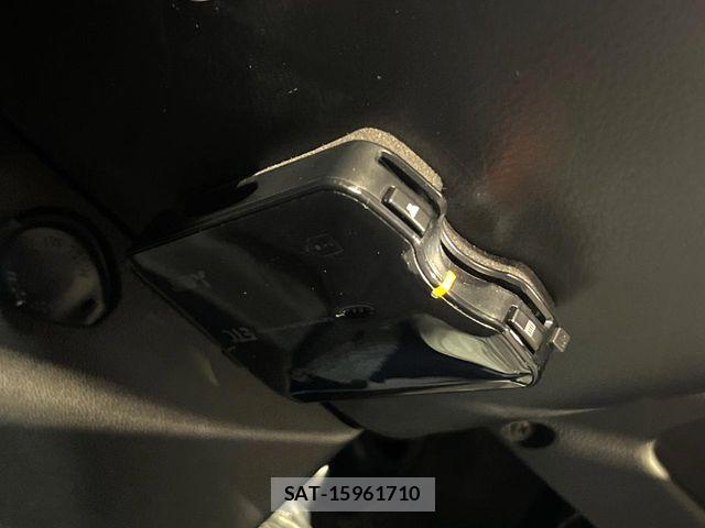 Mitsubishi EK CUSTOM 2014-12 7250621-5