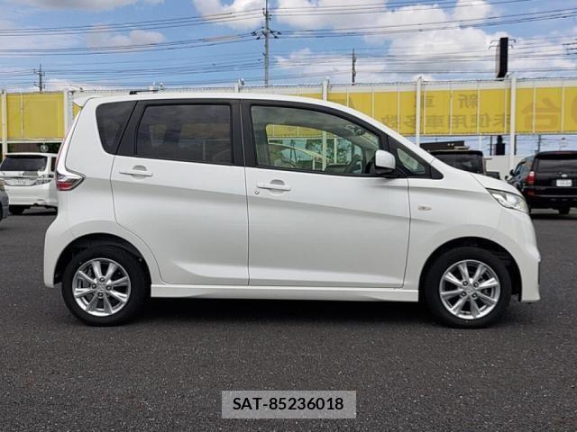 Mitsubishi EK CUSTOM 2016-02 7392005-10