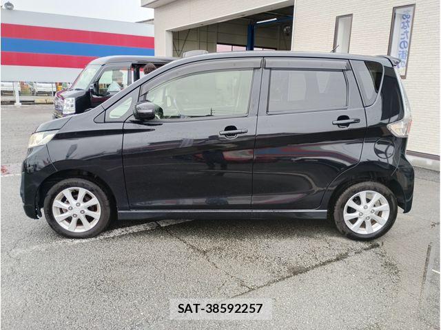 Mitsubishi EK CUSTOM 2013-09 7722914-3