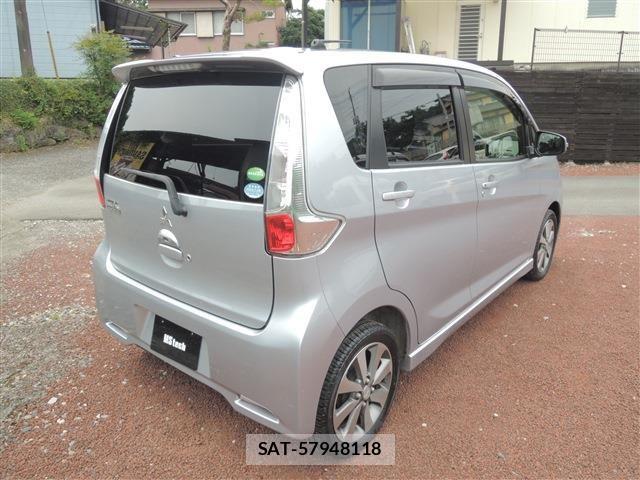 Mitsubishi EK CUSTOM 2013-10 8035339-13