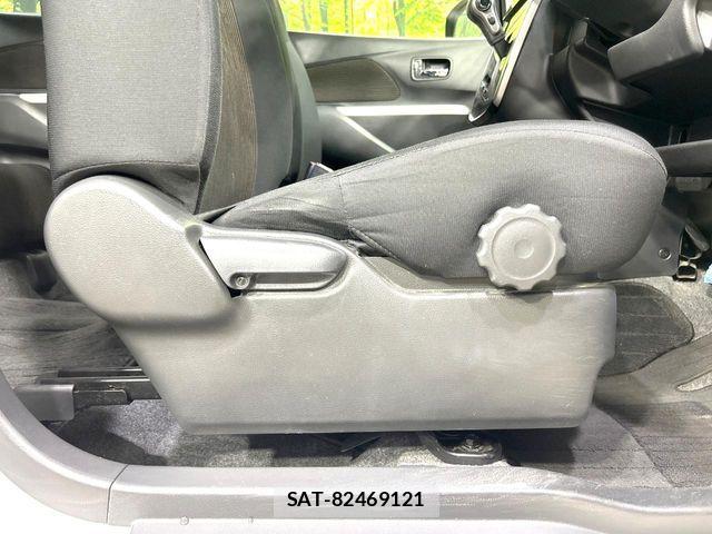 Mitsubishi EK CUSTOM 2013-08 8145742-4