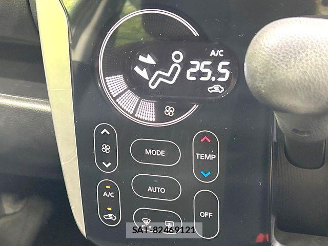 Mitsubishi EK CUSTOM 2013-08 8145742-5